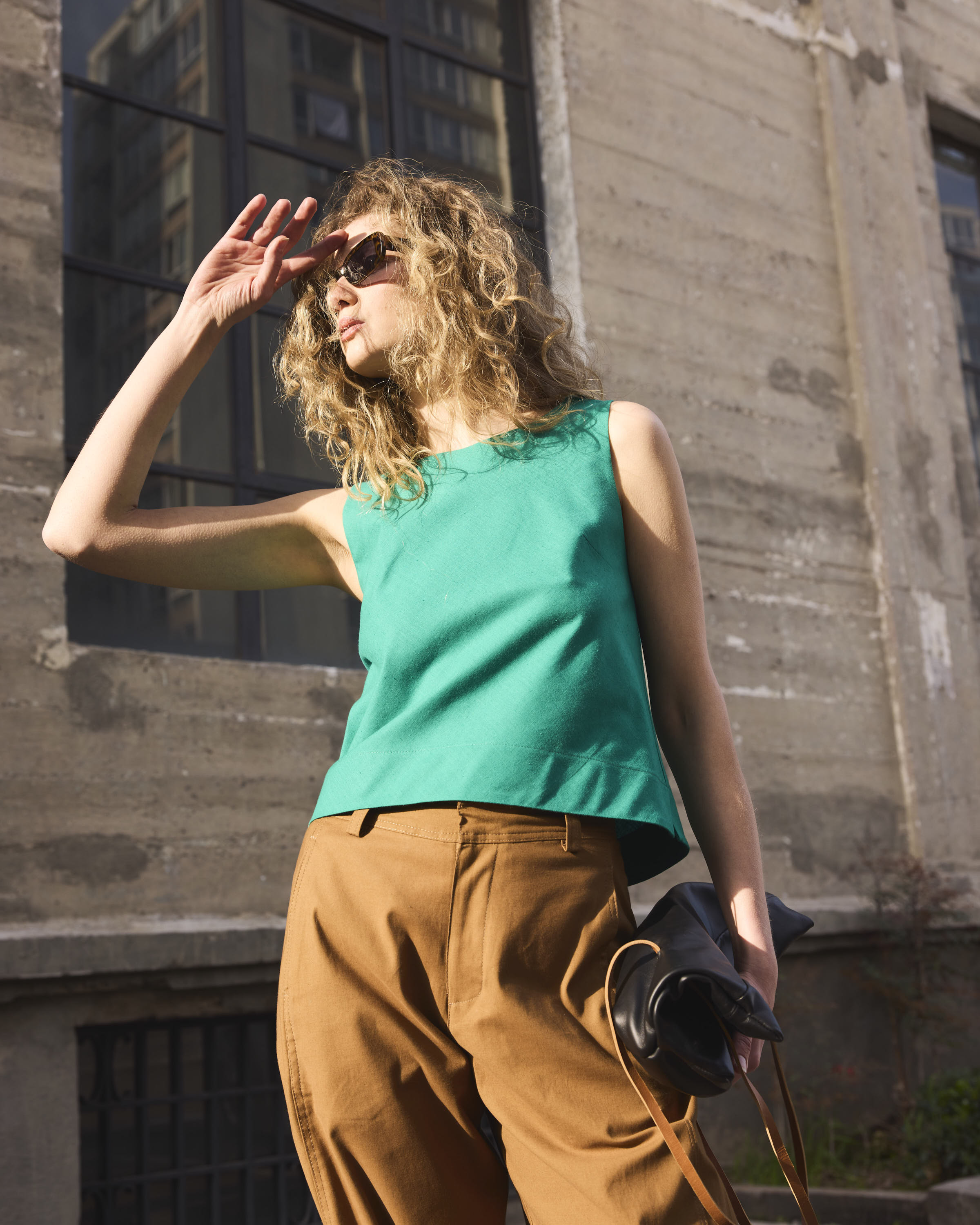 Top Meena Lino Verde Esmeralda