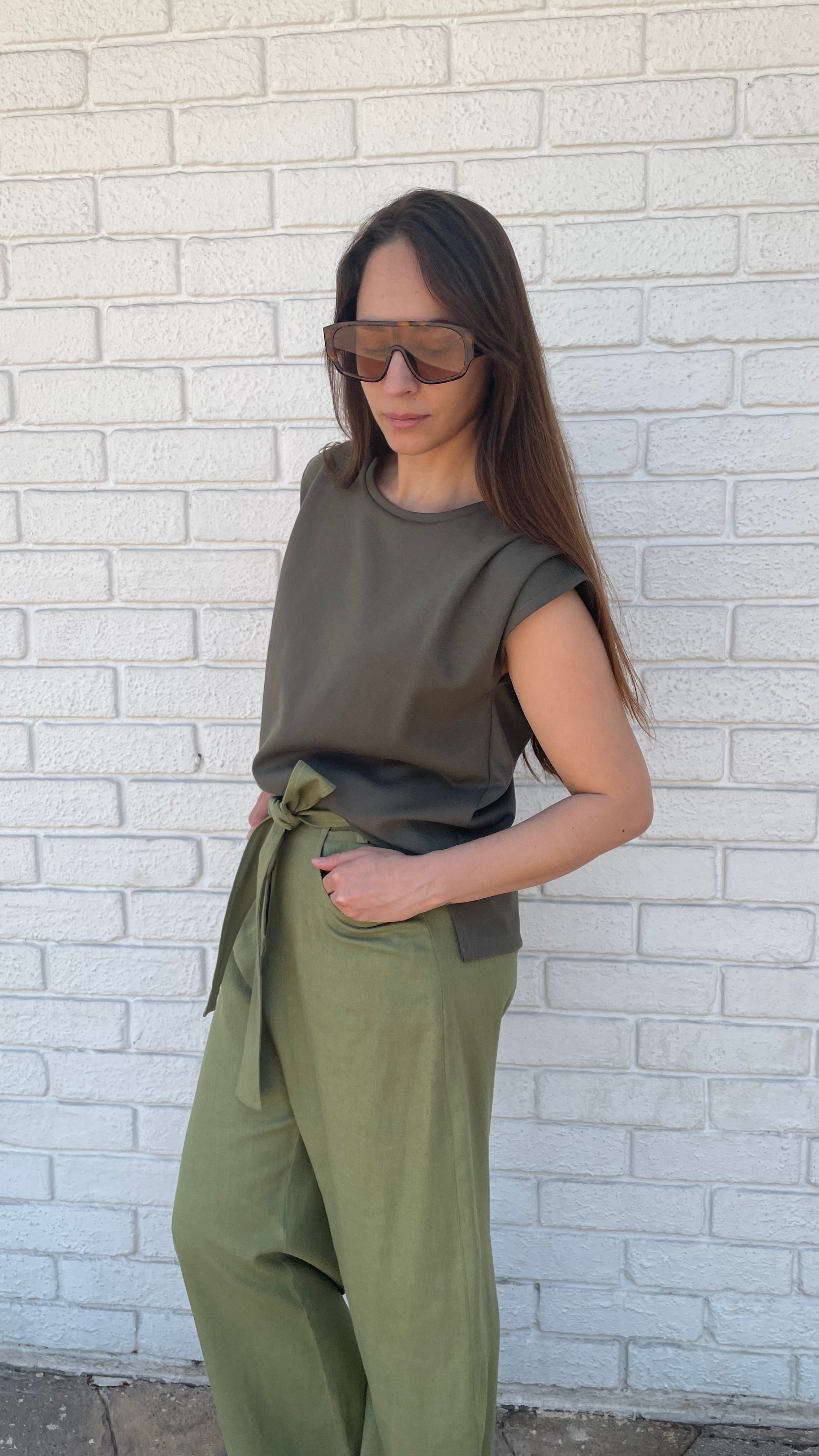 Polera Essence Verde Musgo