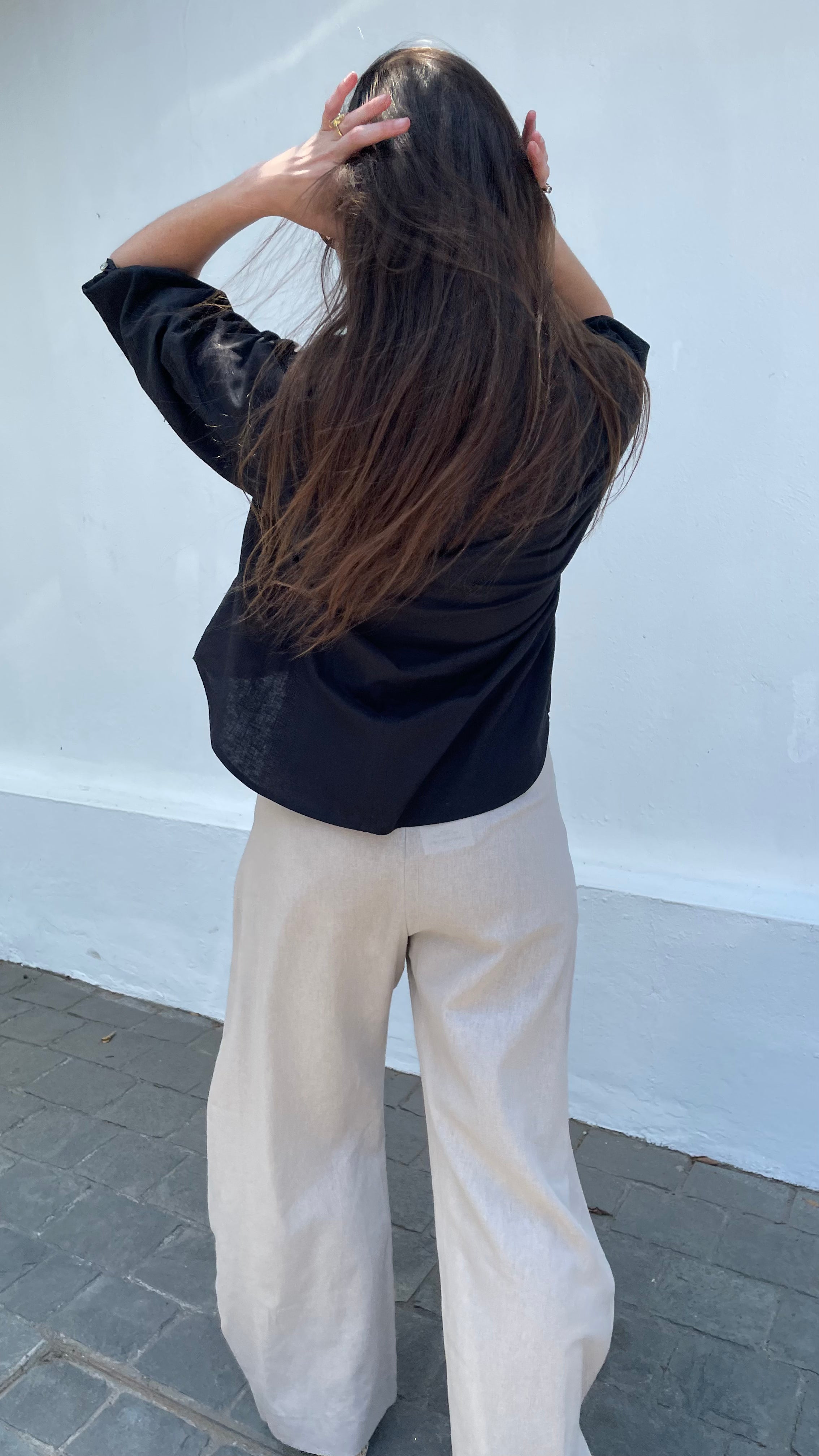 Blusa Cou Lino Negro