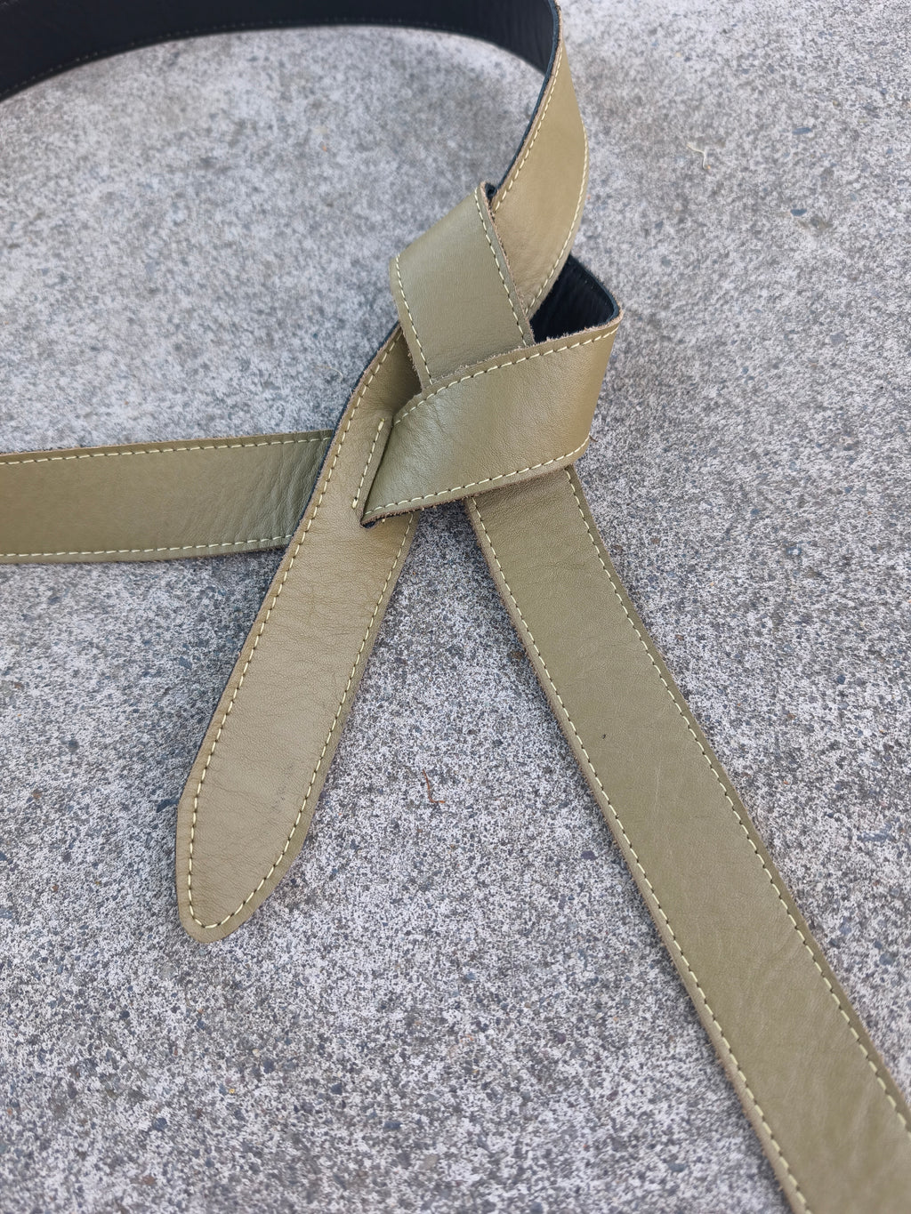 Cinturón Reversible Narcisse Verde-Negro 100% Cuero