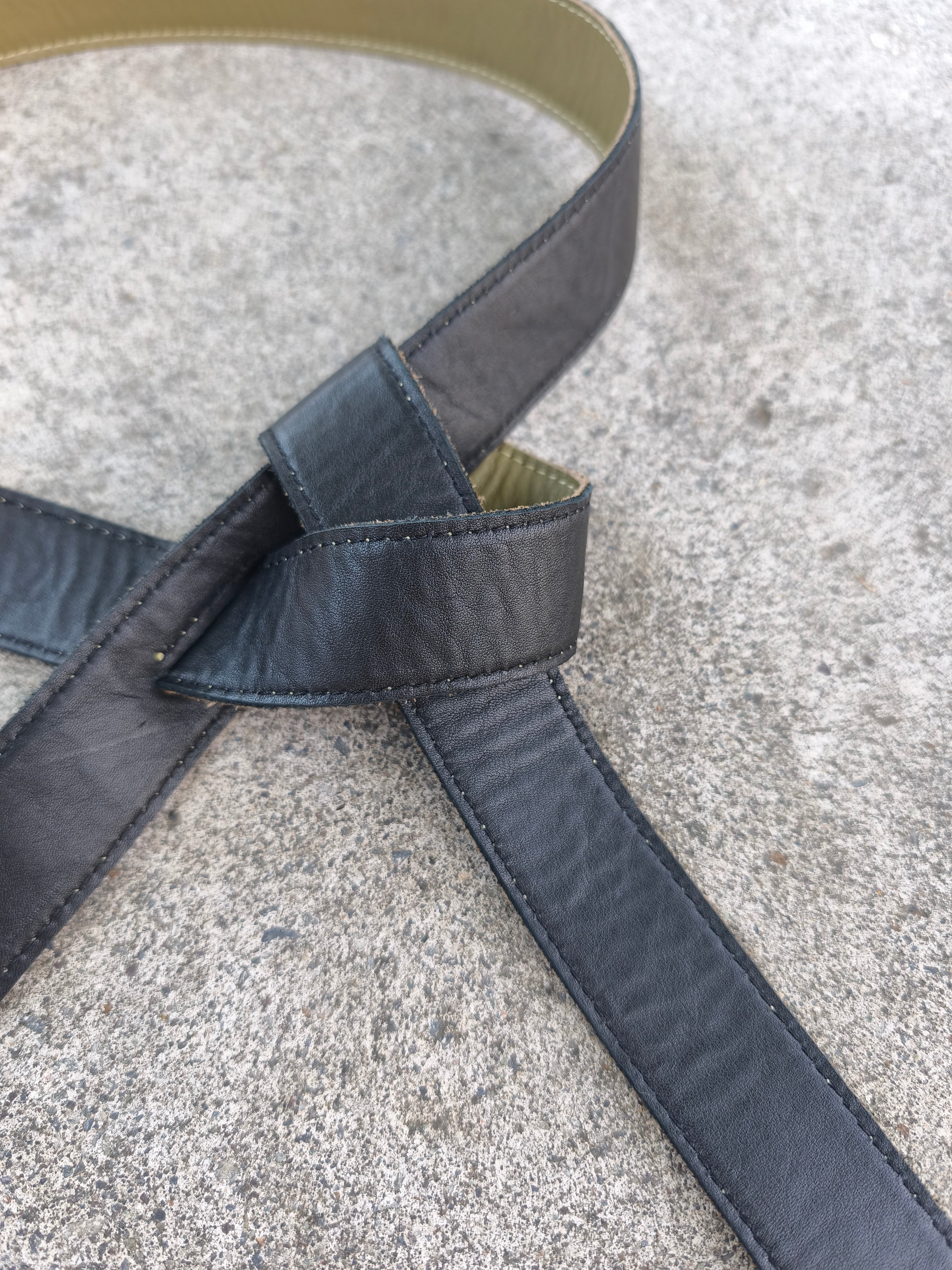 Cinturón Reversible Narcisse Verde-Negro 100% Cuero