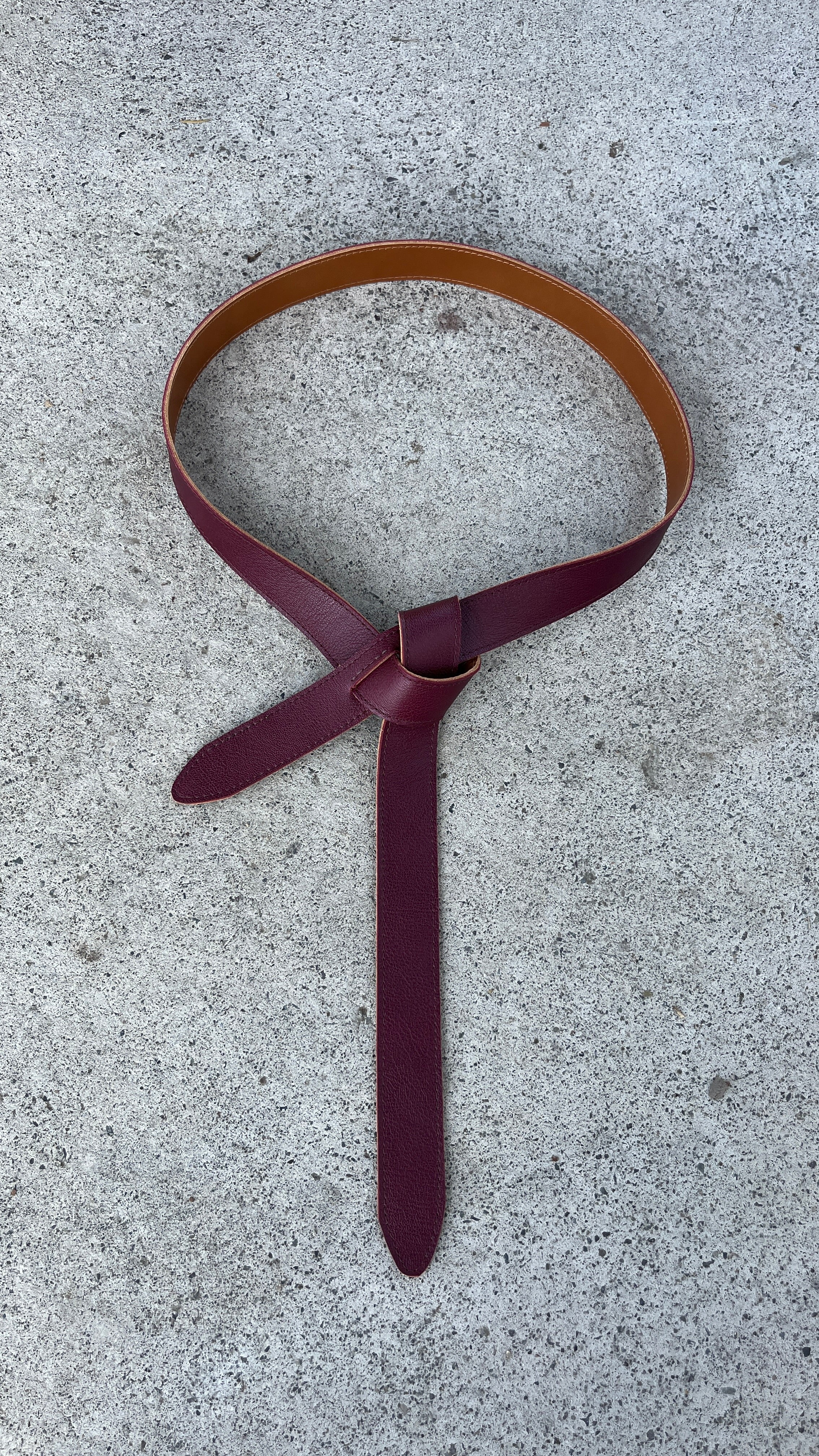 小物 vintage lether narrow belt burgundy Narcisse Reversible Bordeaux-Camel 100% Leather Belt – LAUBESTORES