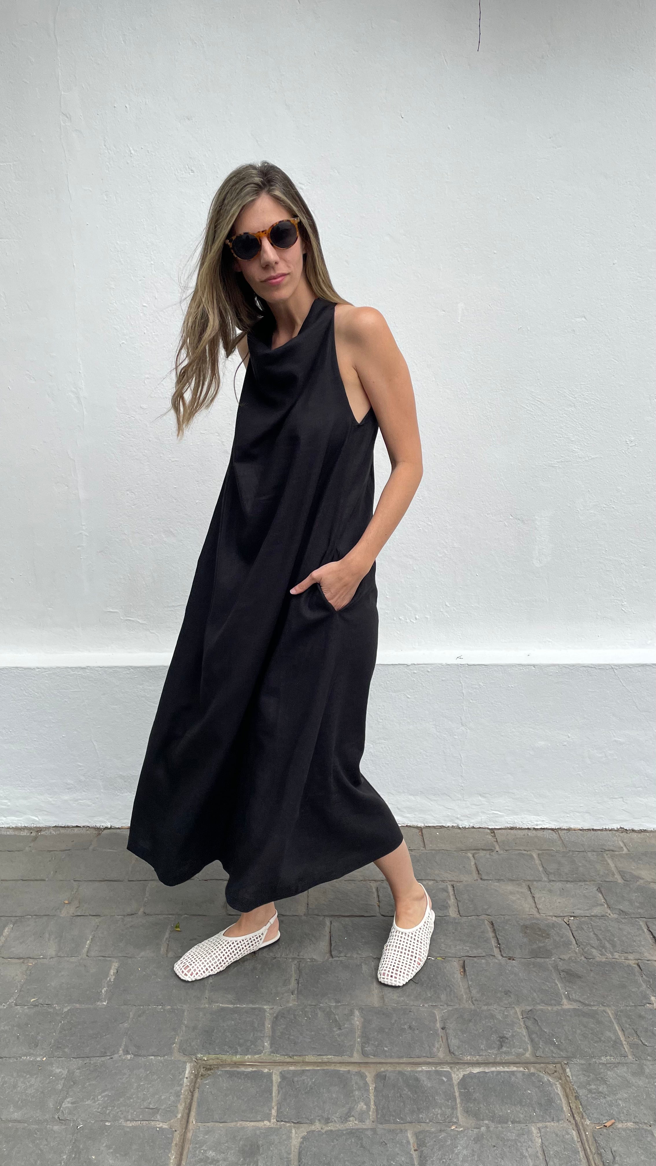 Vestido Drapeado Vie Lino Negro