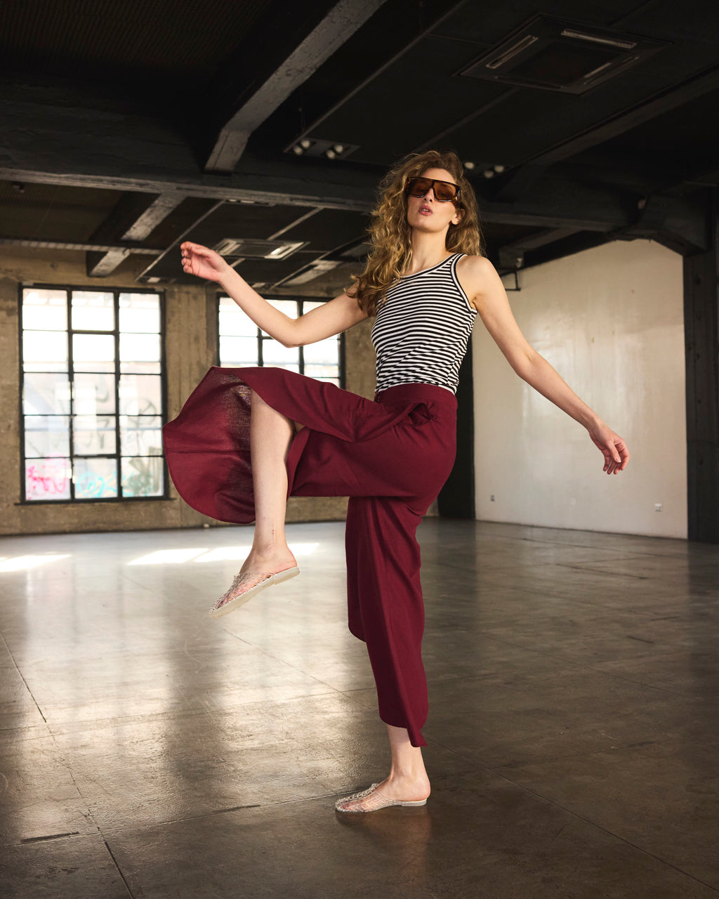 Pantalón Globo Solide Lino Burdeo