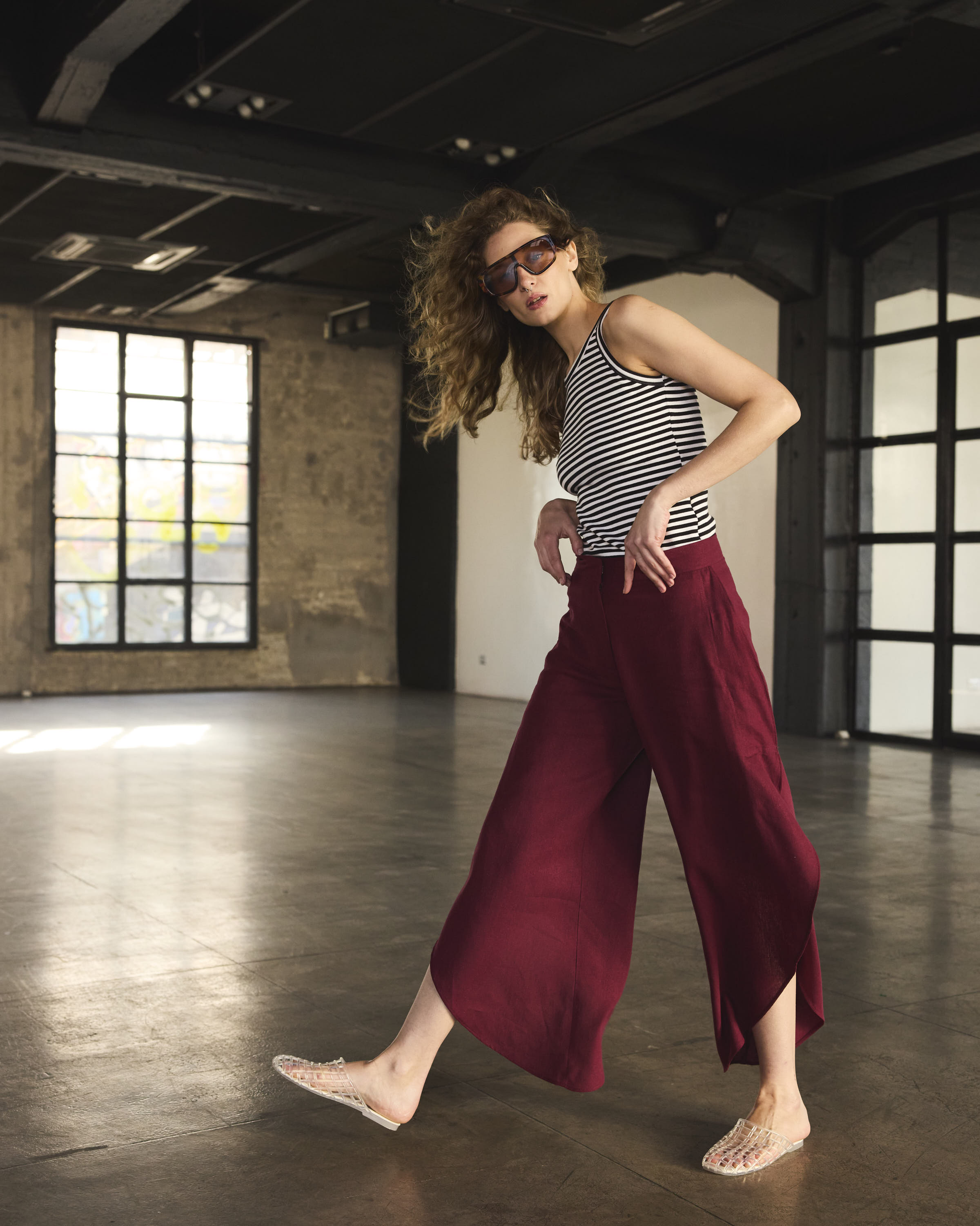 Polera Arkana Algodón Listada Blanco Negro