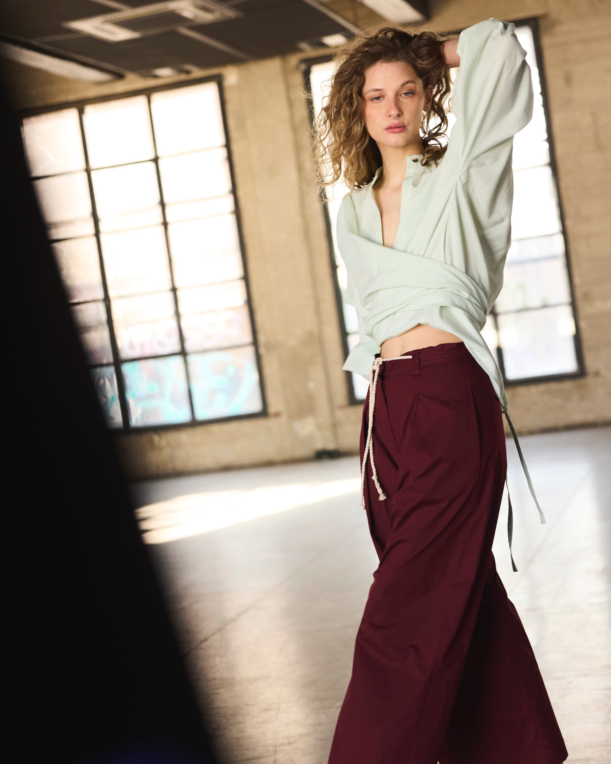 Pantalón Joie Poplin Burdeo