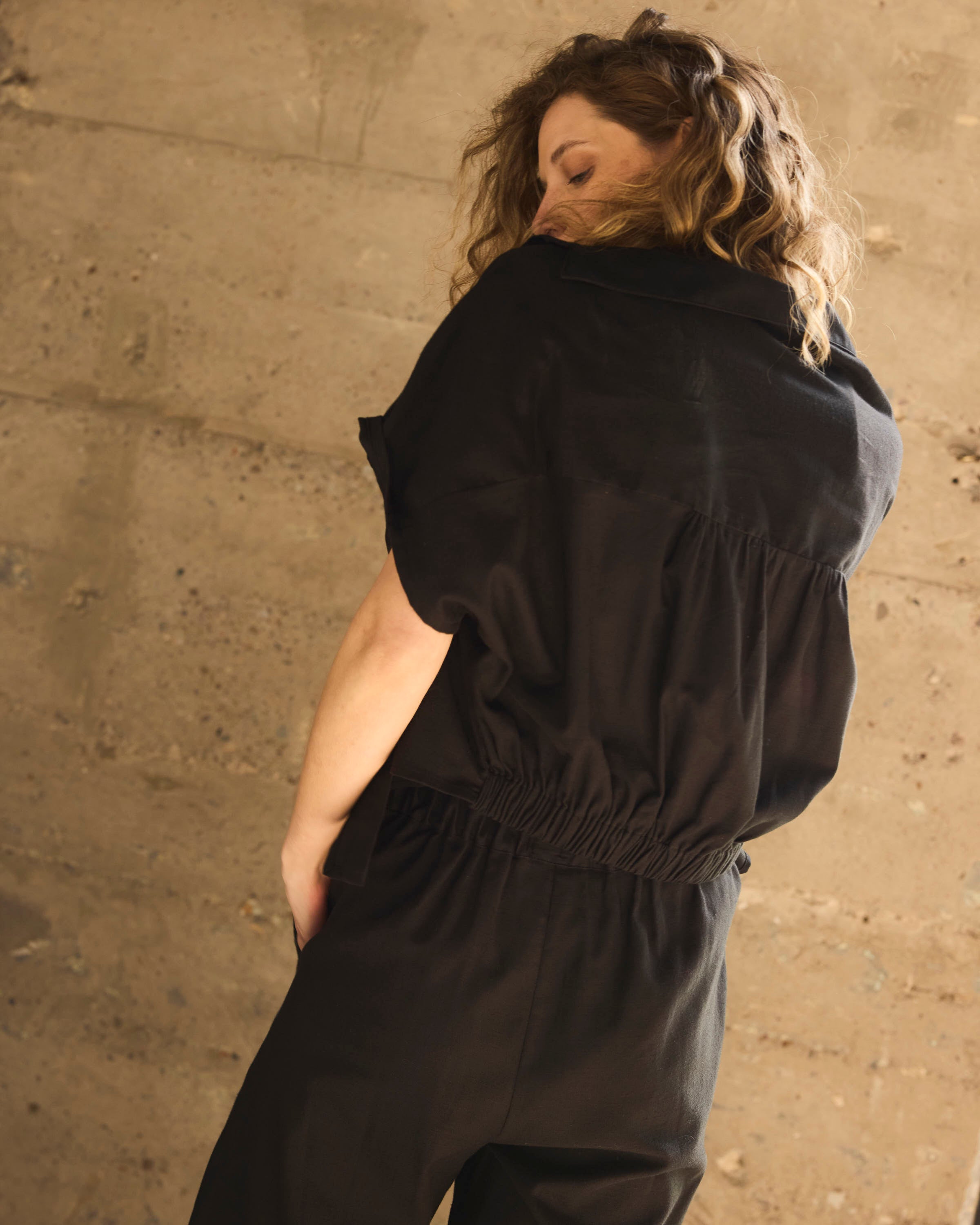 Blusa Nudo Rebelle Algodón Negra