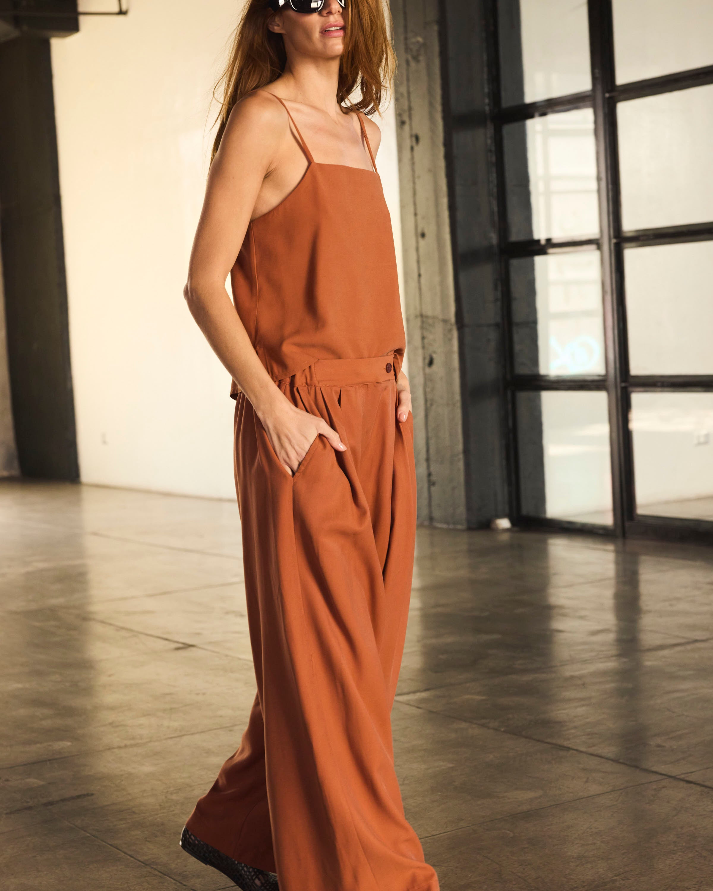 Top Tirantes Mystere Cupro Brick