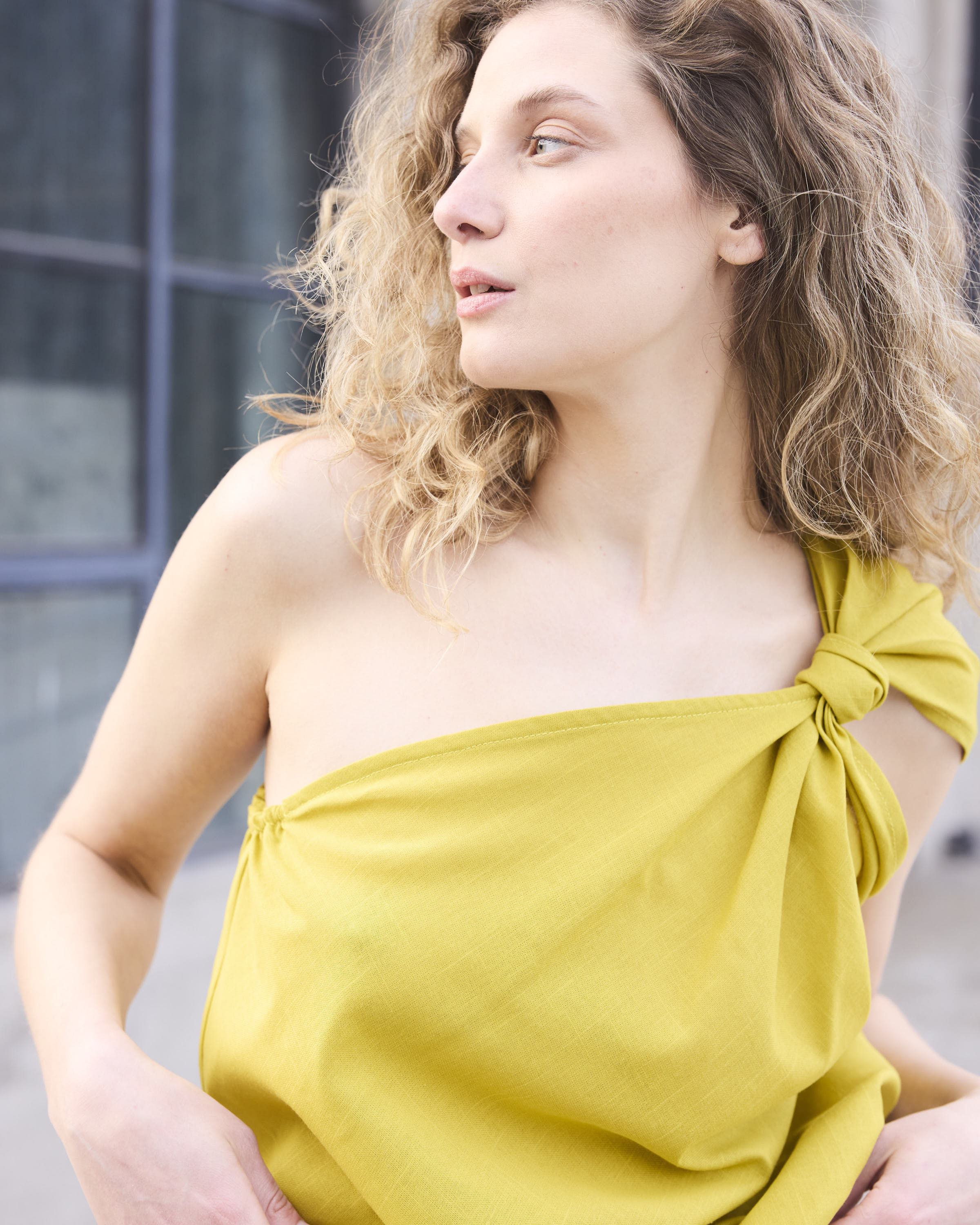 Top Rousseau 100% Algodón Amarillo