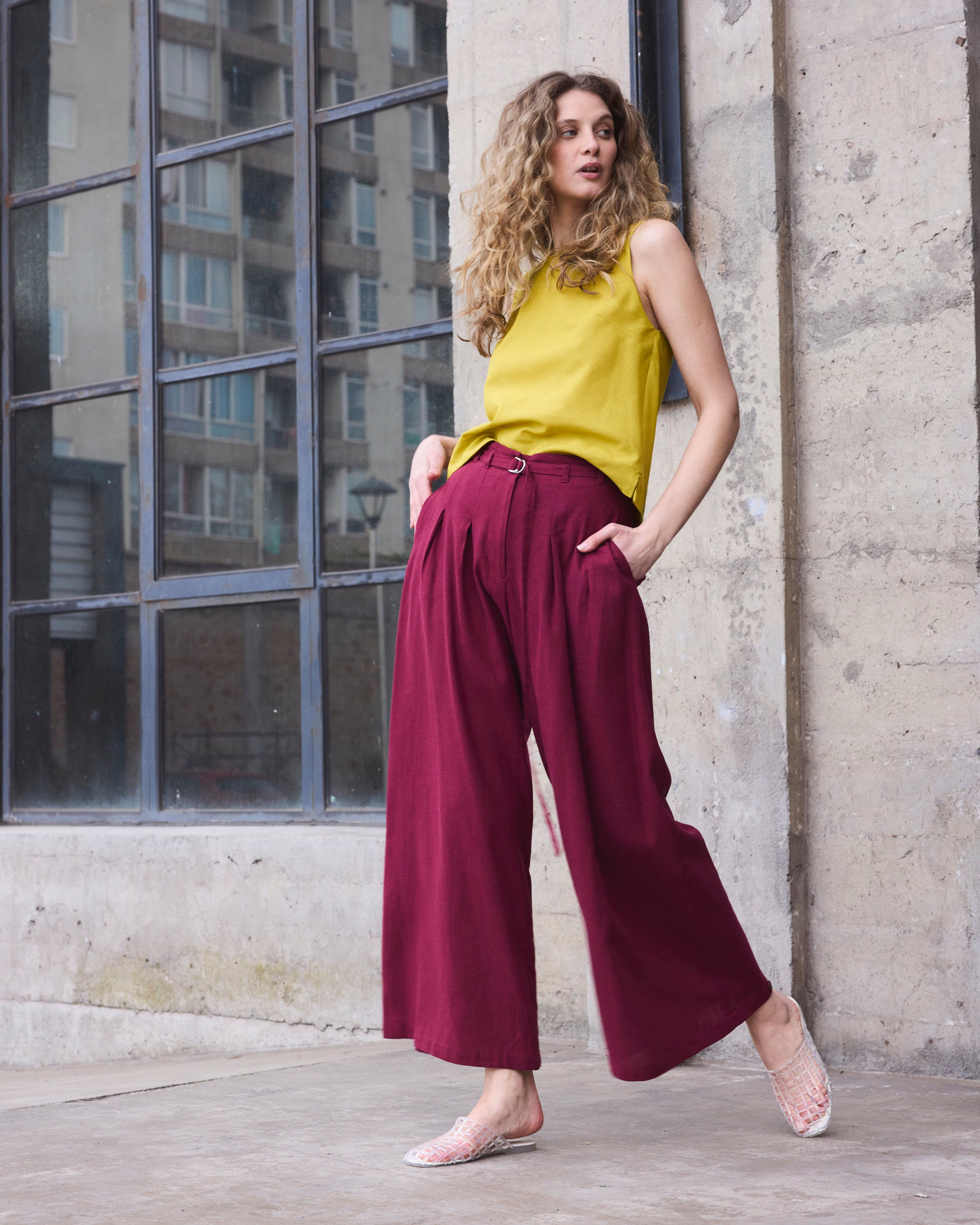 Pantalón Charme Lino Burdeo