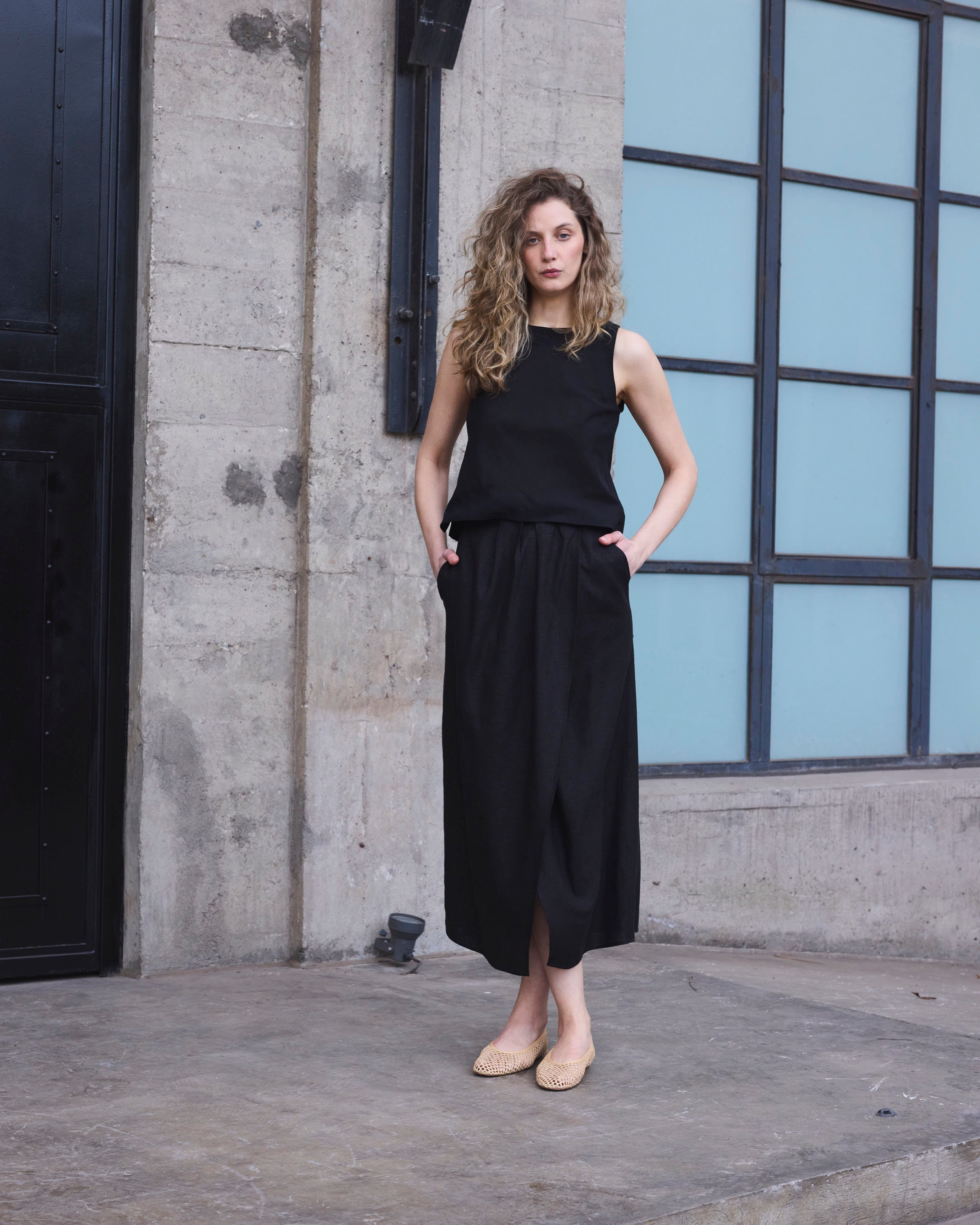 Falda Lumiere Lino Negro