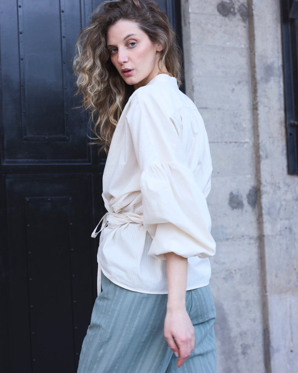 Blusa Cruzada Flamme 100% algodón  Crudo