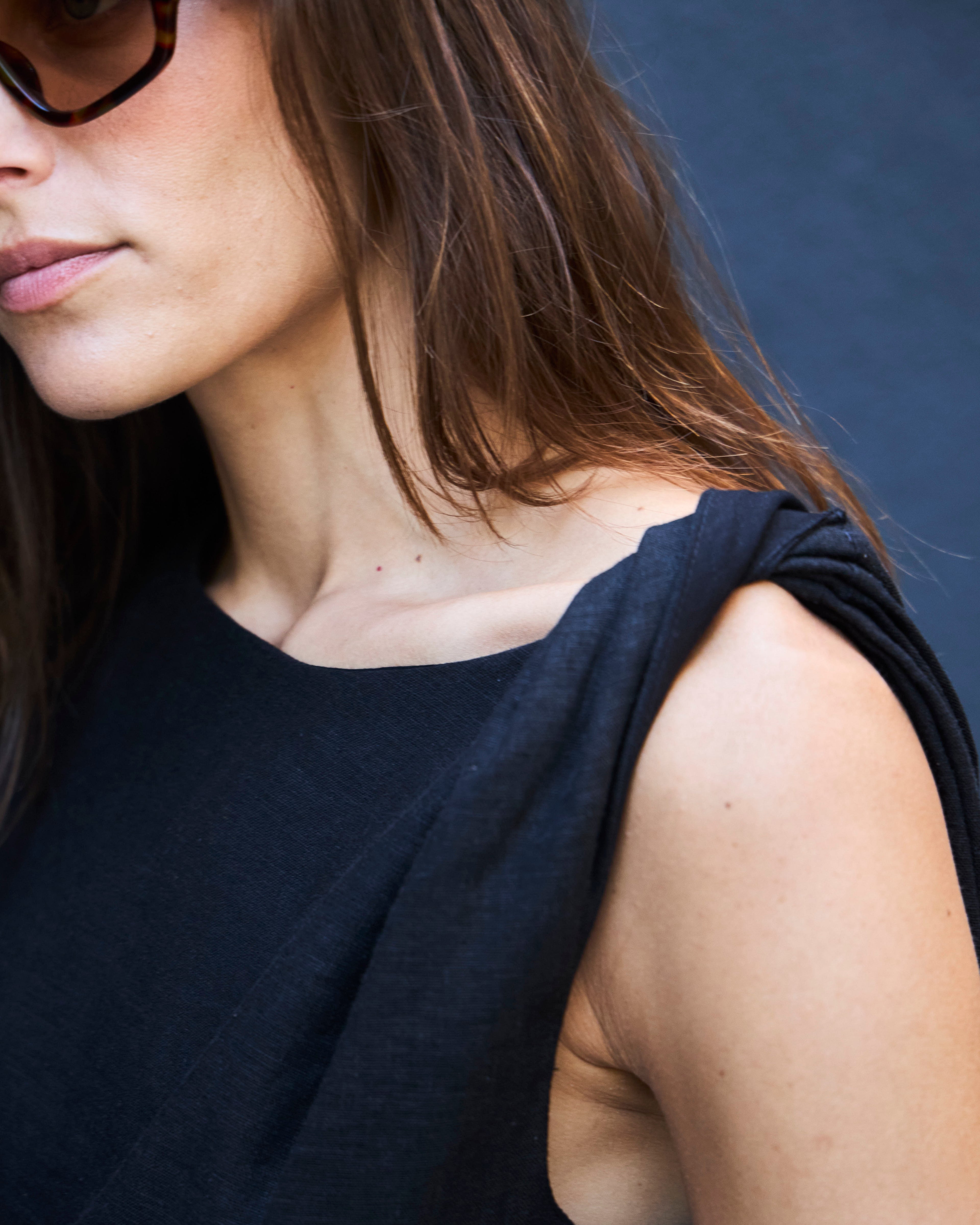 Top Chaleur Lino Negro