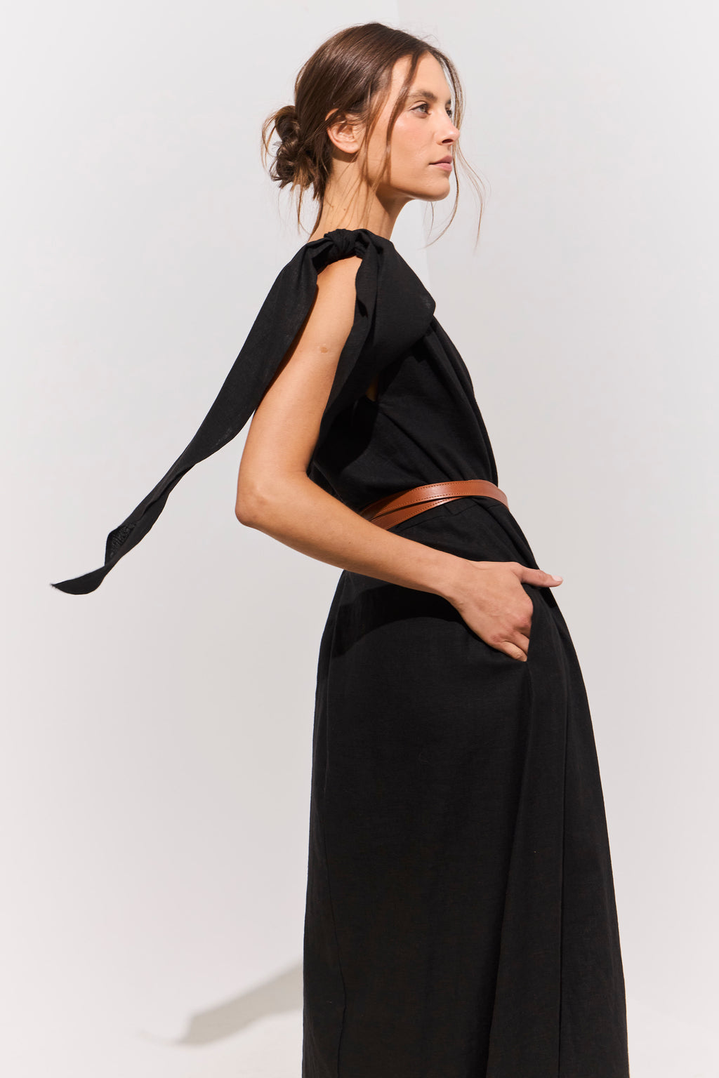 Vestido Nudo Ondine Lino Negro