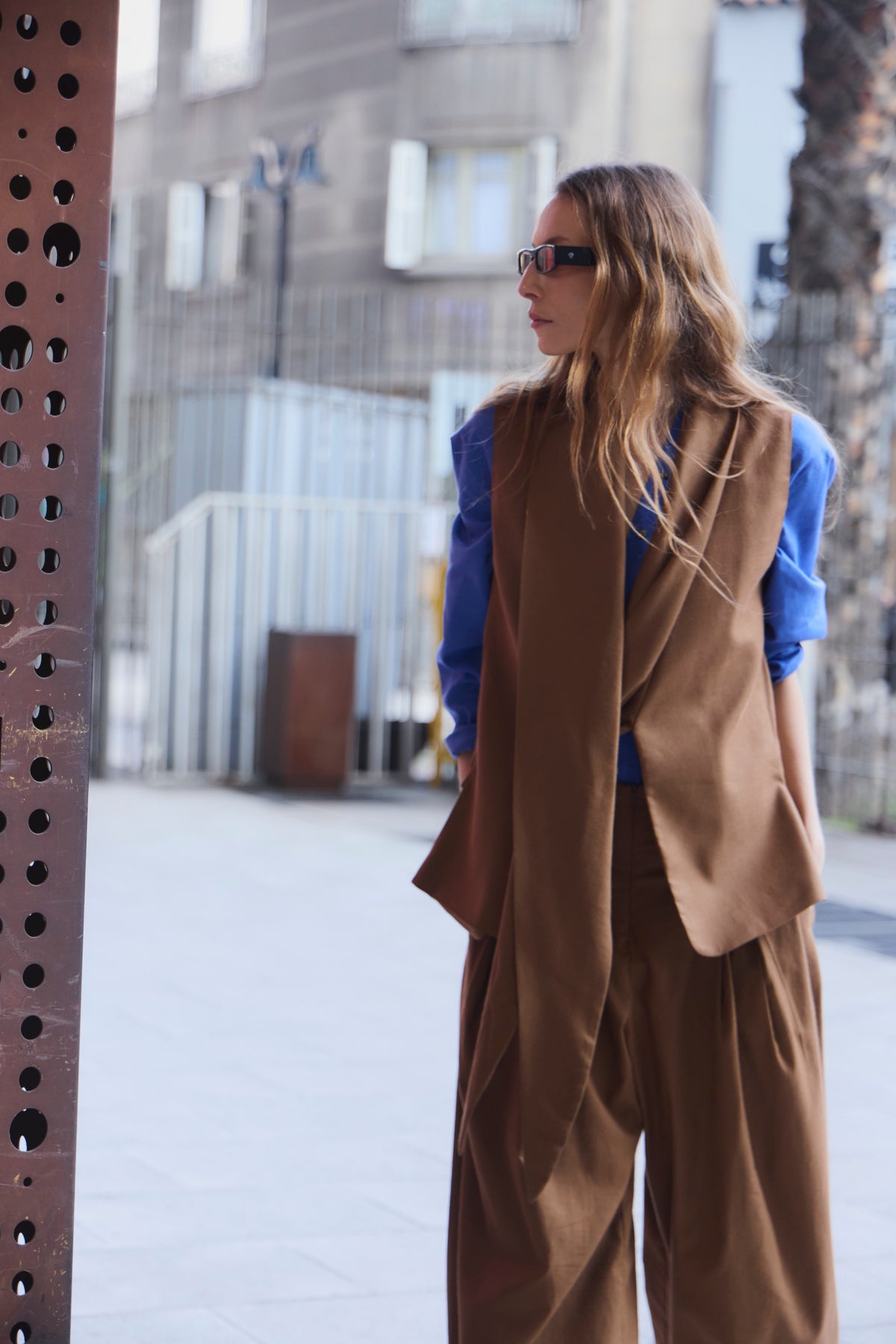 Blazer Sin Mangas Foulard Café
