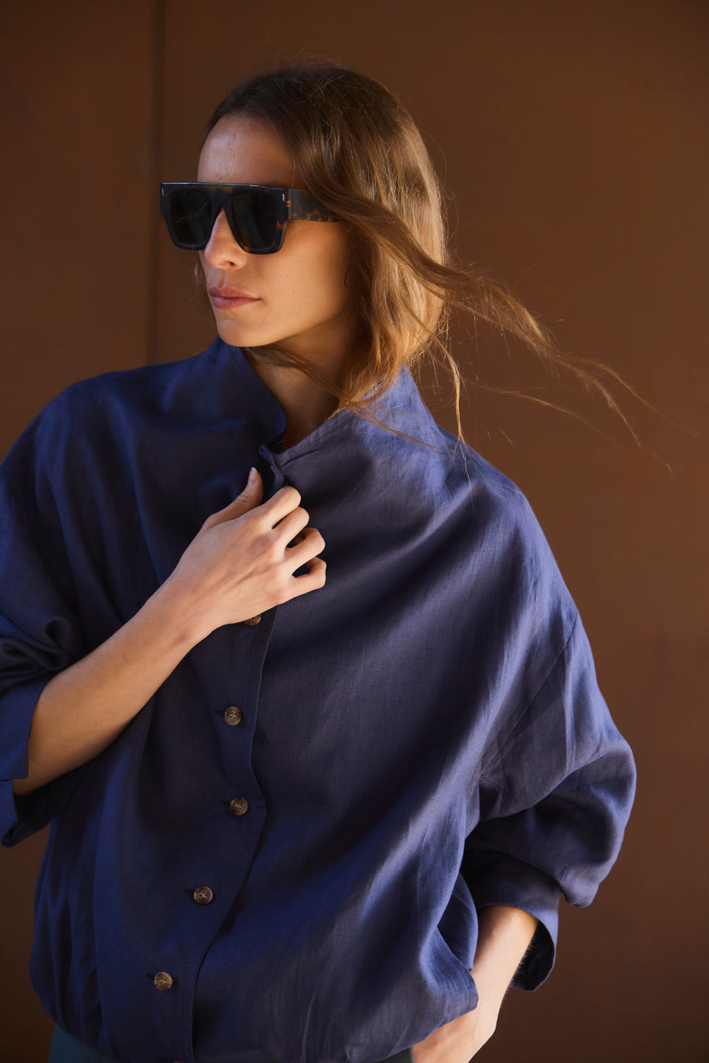Bomber Nacre 100% Lino Azul