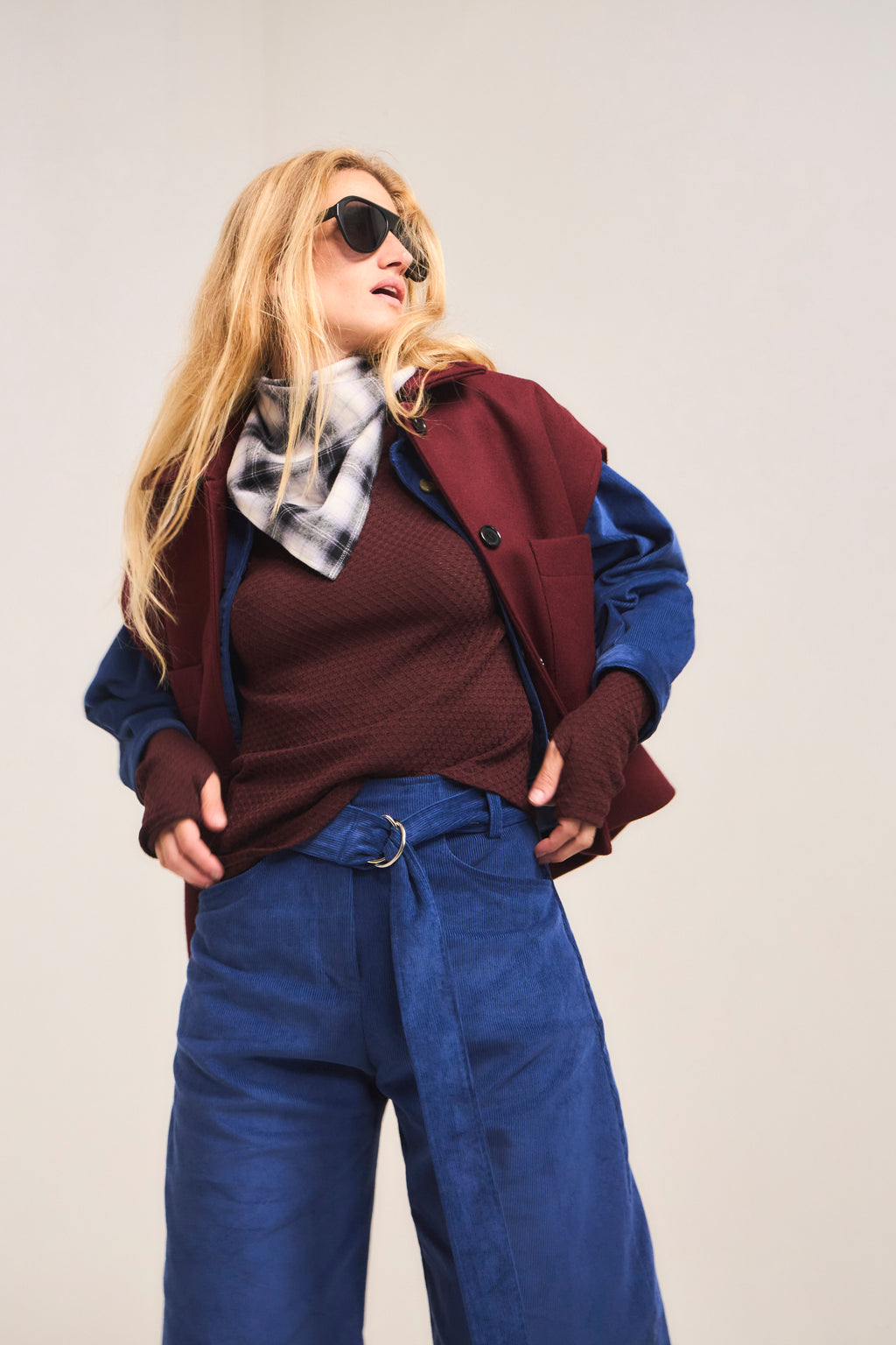 Chaqueta Sin Manga Outremer 100% Lana Burdeo