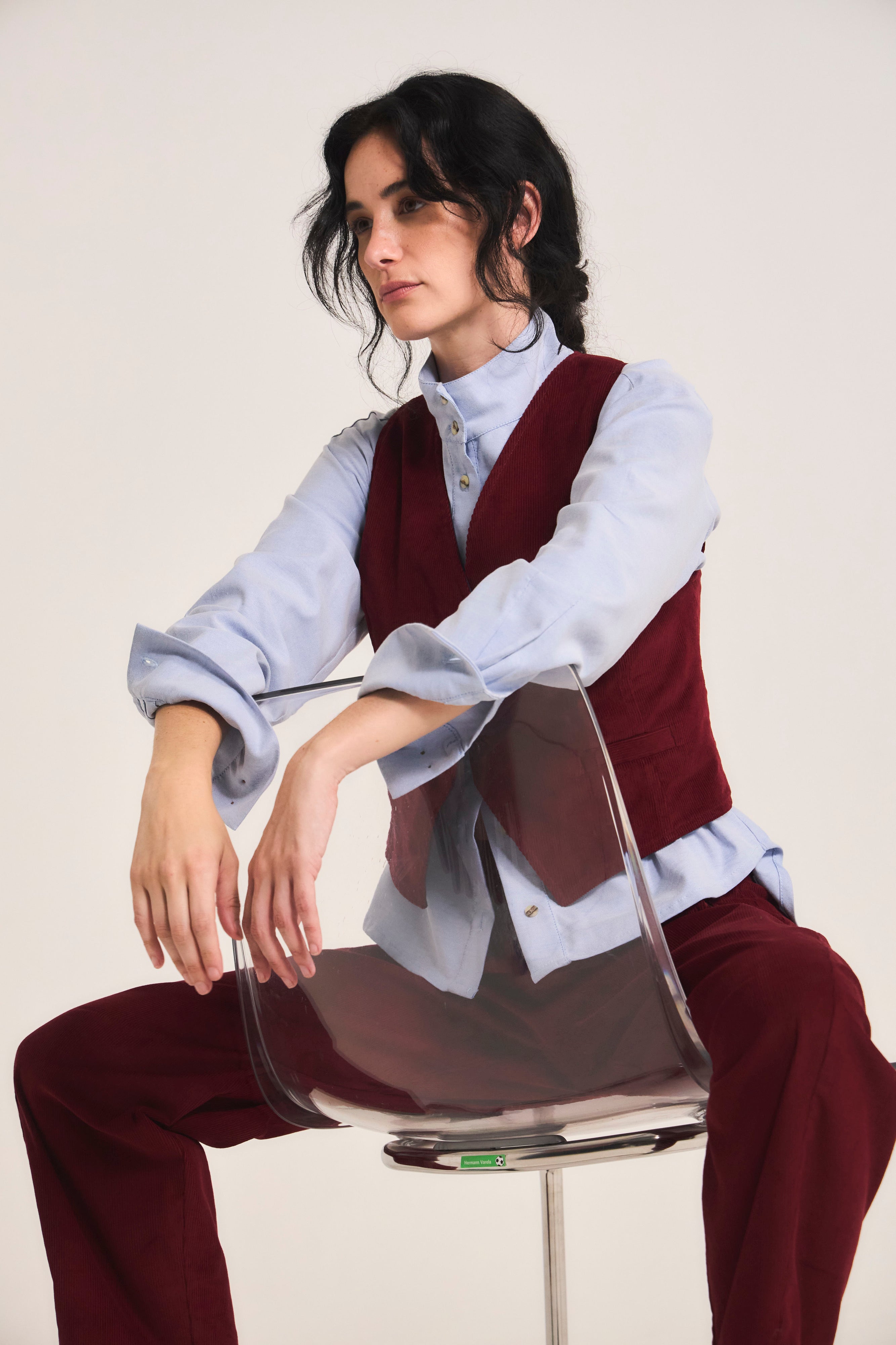 Kingstone Reversible Corduroy Gilet in Burgundy / Navy