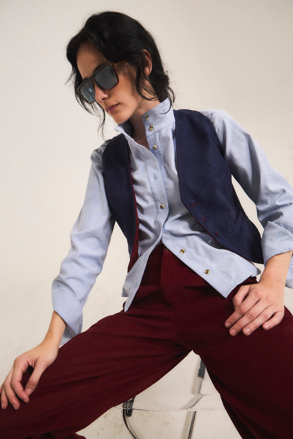 Kingstone Reversible Corduroy Gilet in Burgundy / Navy