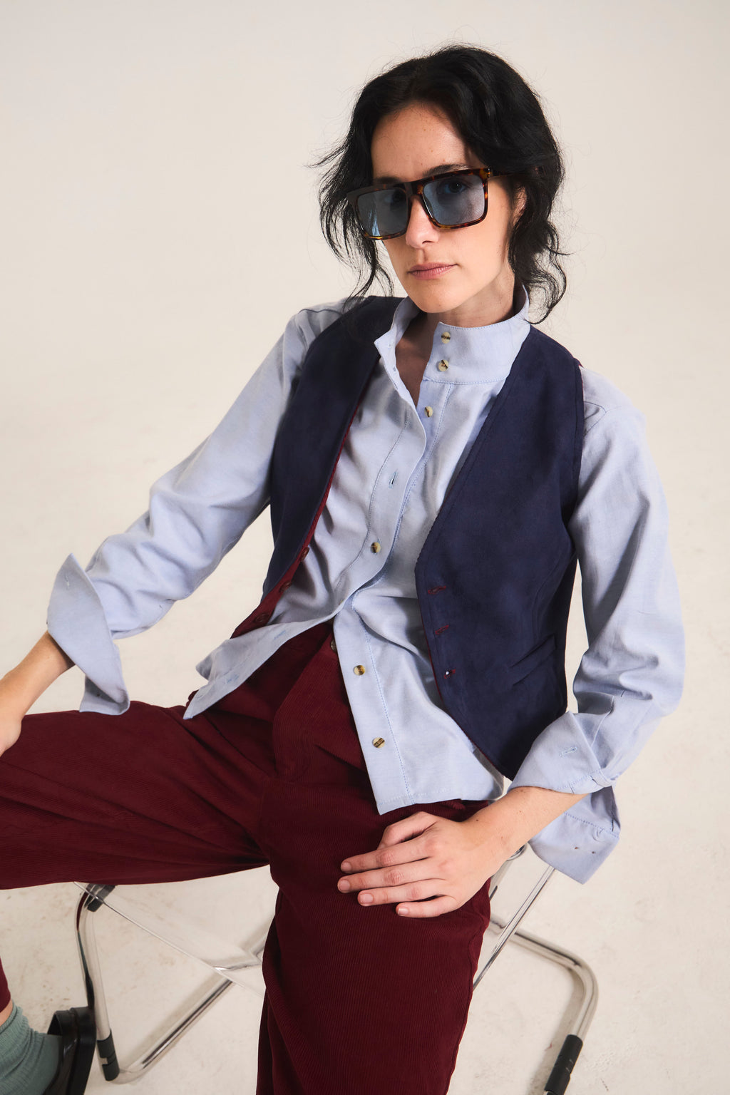 Kingstone Reversible Corduroy Gilet in Burgundy / Navy