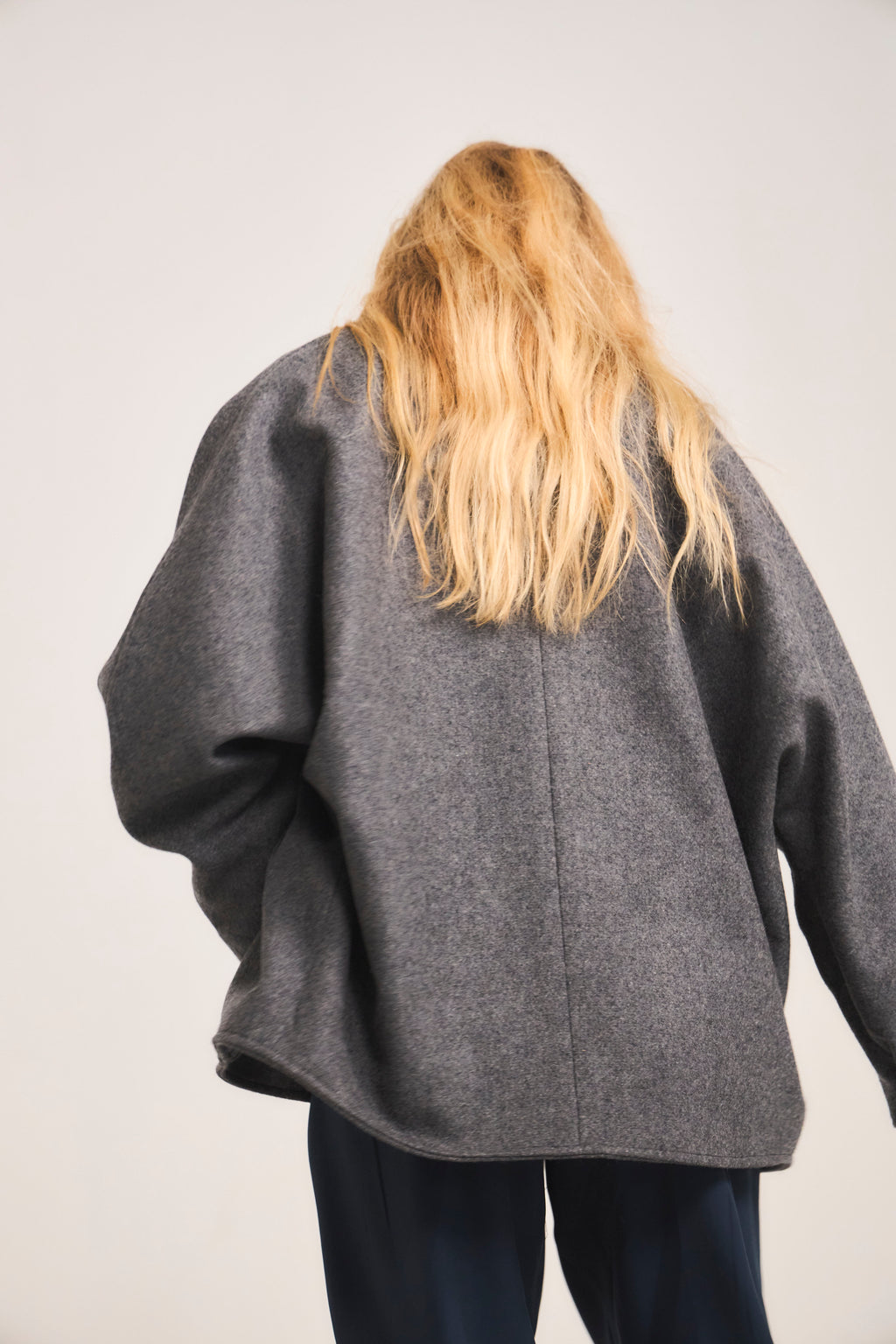 Chaquetón Ossature Lana Gris