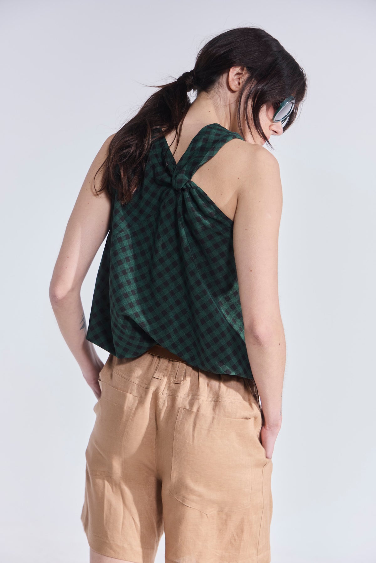Top Attache Escocés Negro Verde