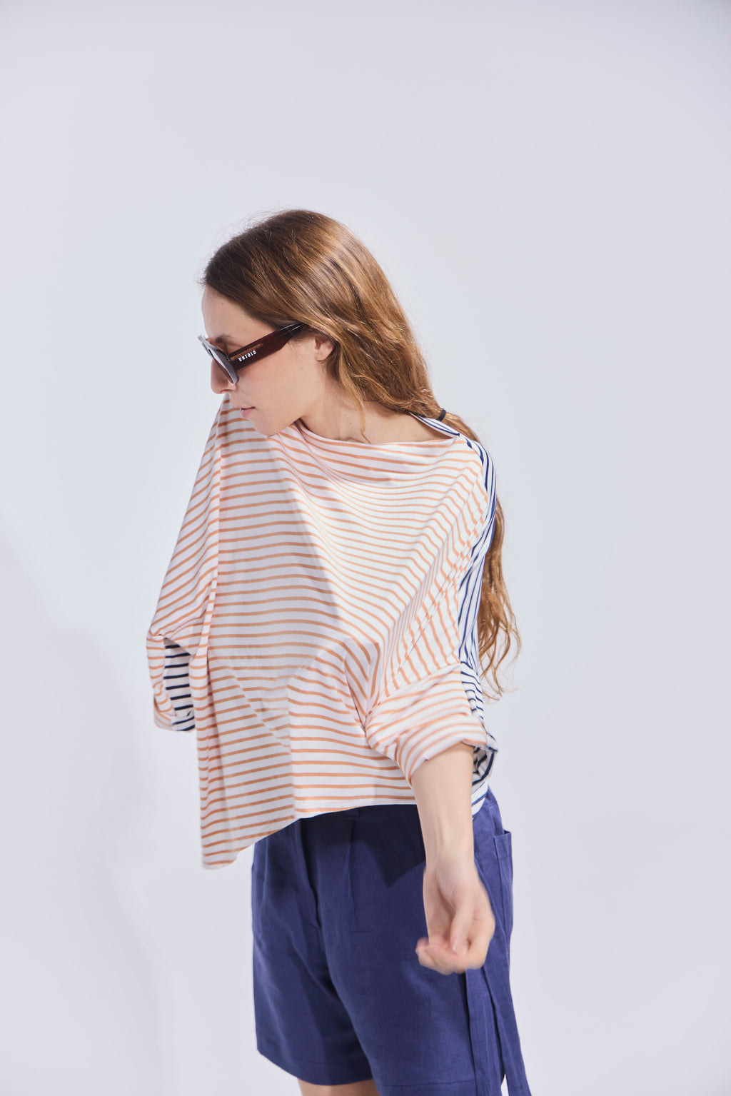 Polera Ligne Listada Azul-Camel