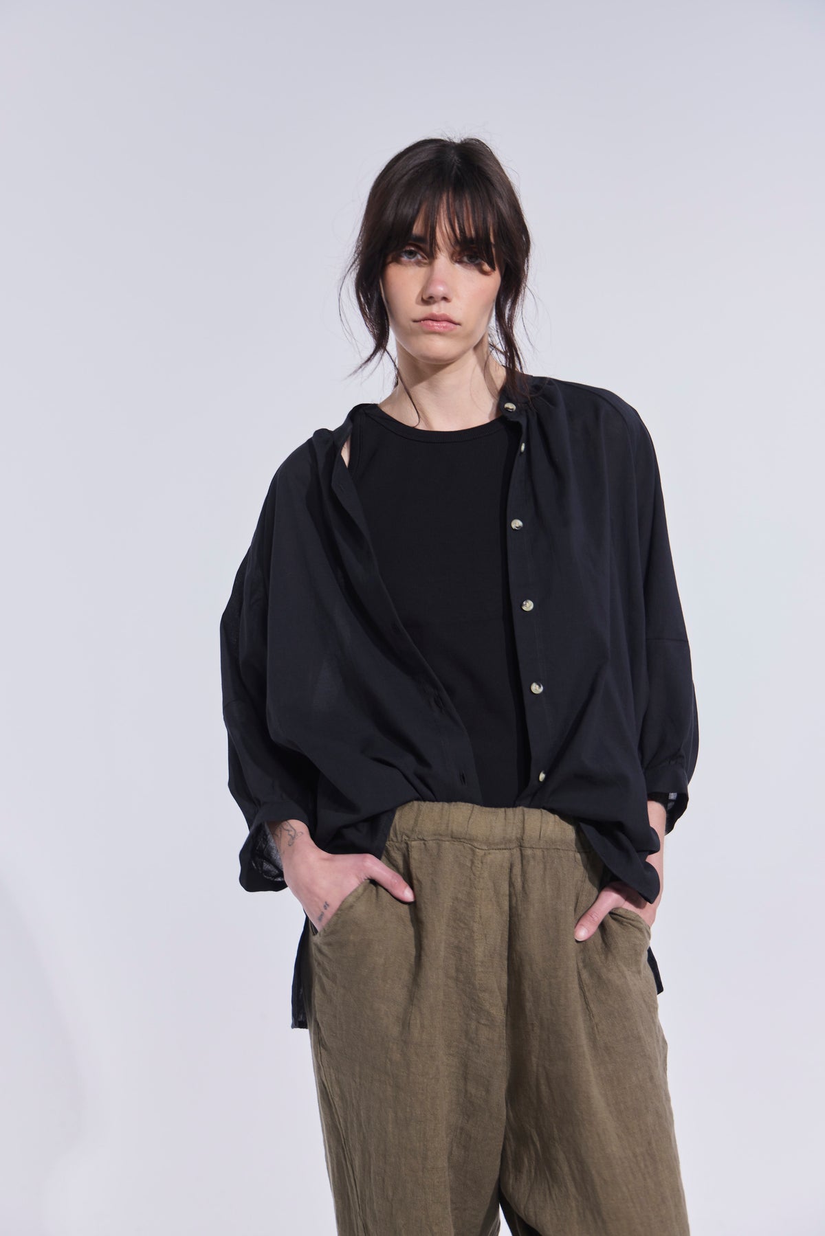 Pantalón Noué 100% Lino Verde Musgo