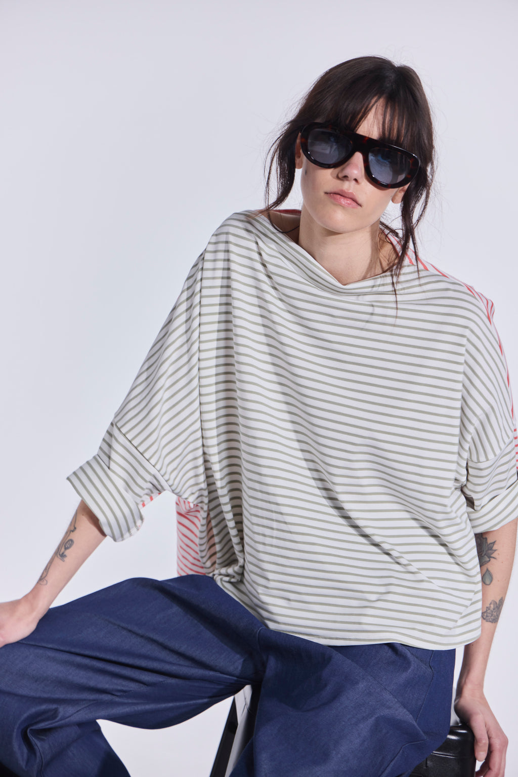 Polera Ligne Rosa-Verde Oliva