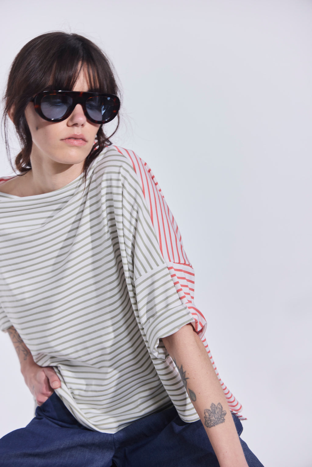 Polera Ligne Rosa-Verde Oliva