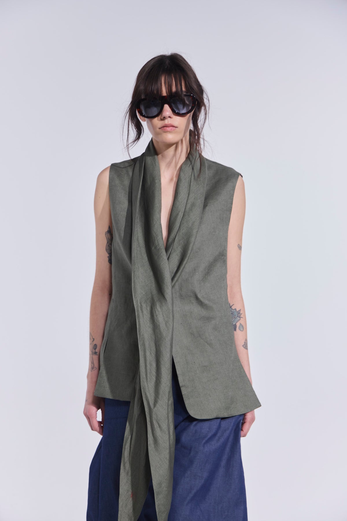 Blazer Sin Mangas Foulard 100% Lino Verde