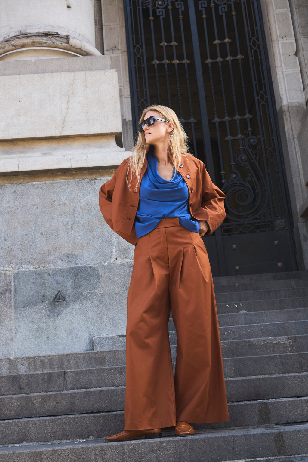 Pantalón Charge Algodón Camel Oscuro