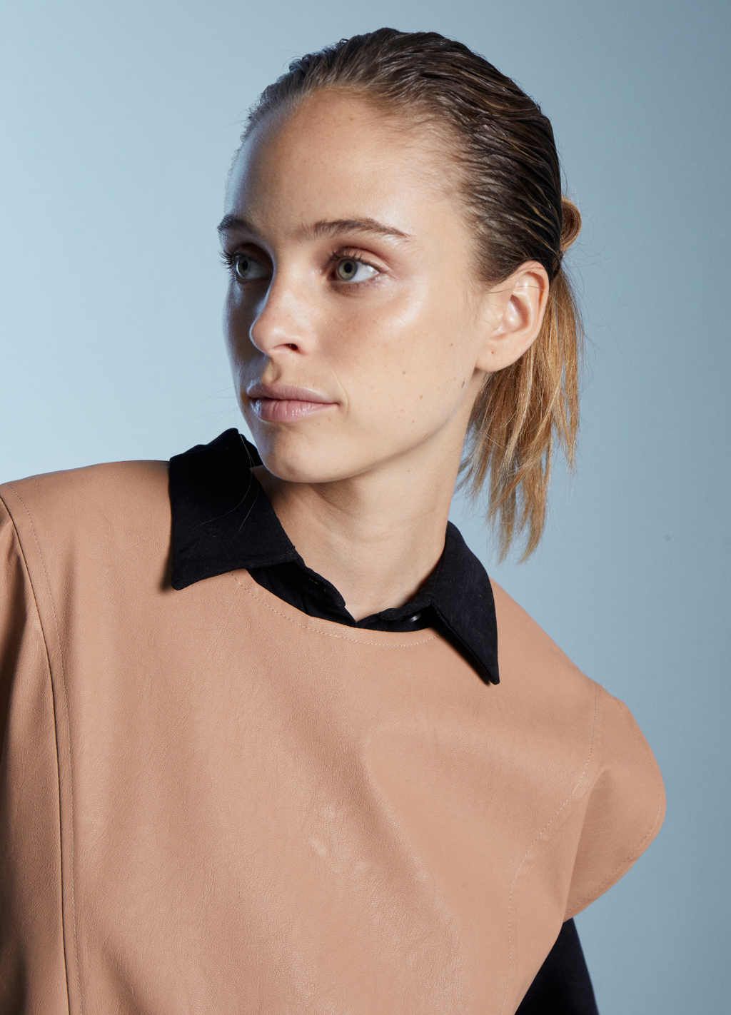 Top Manan Ecocuero Camel