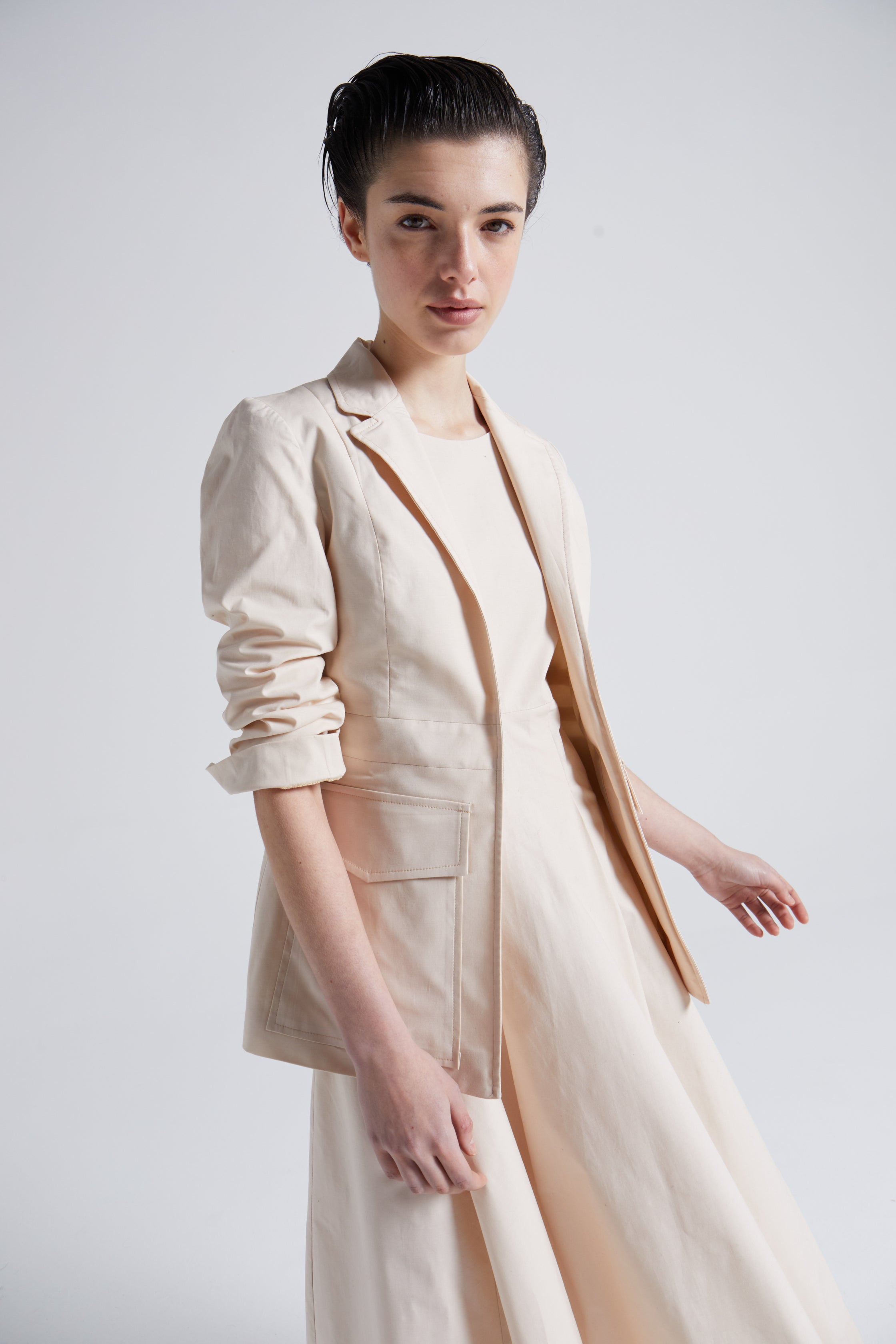 Blazer Aparna Crema
