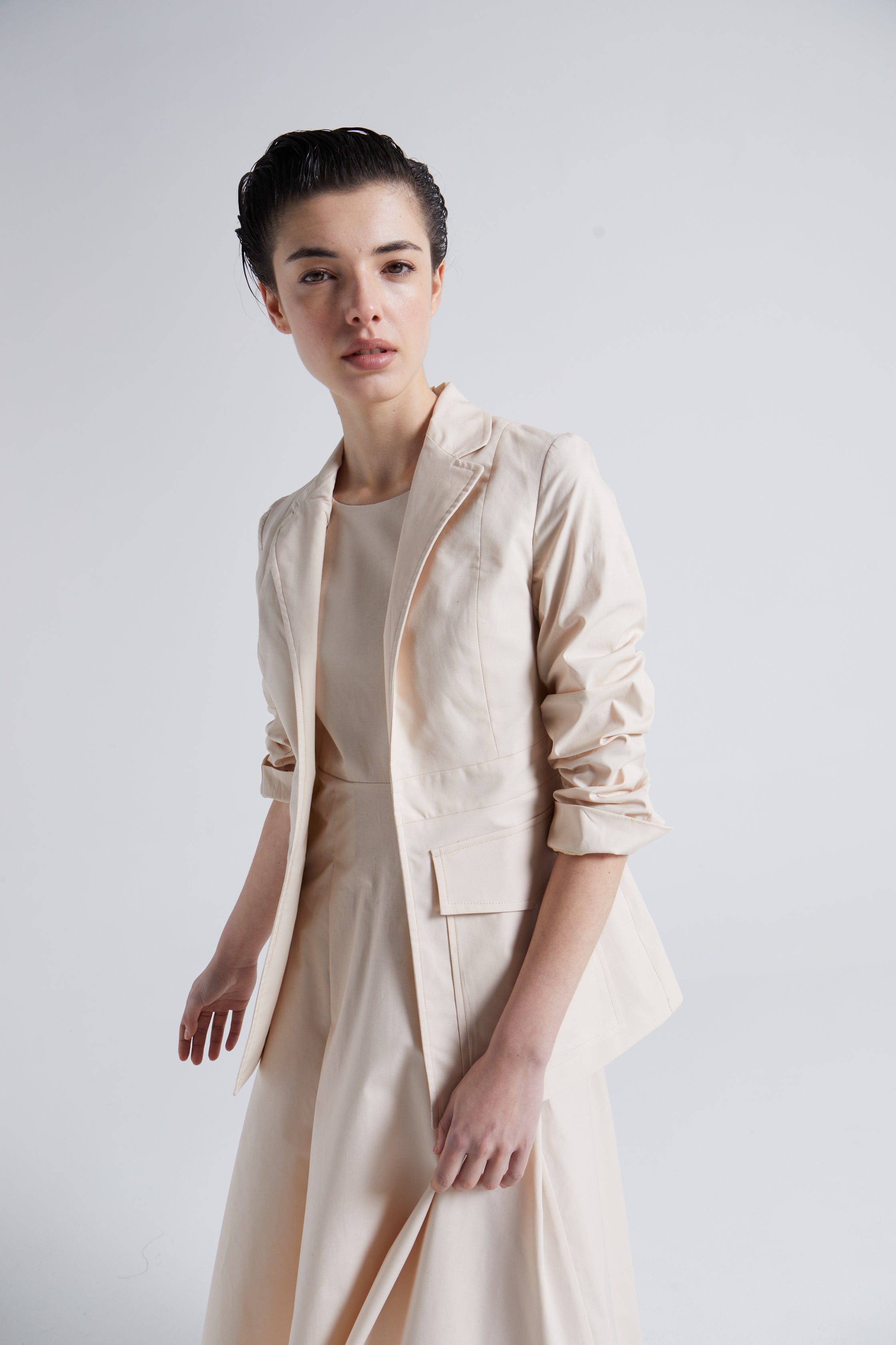 Blazer Aparna Crema