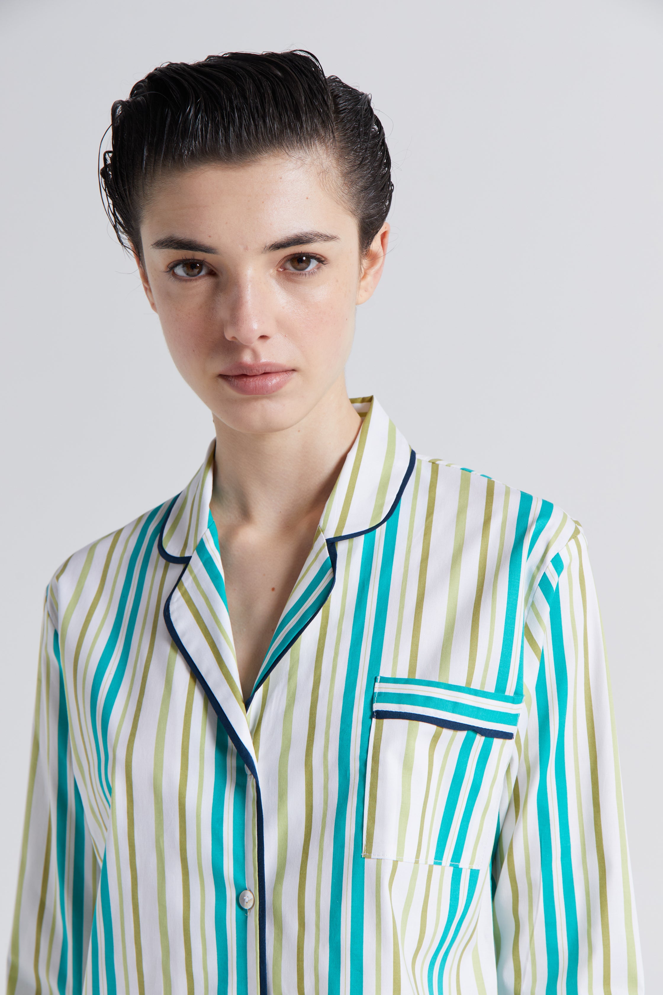 Camisa de Dormir Arya Listada Verde